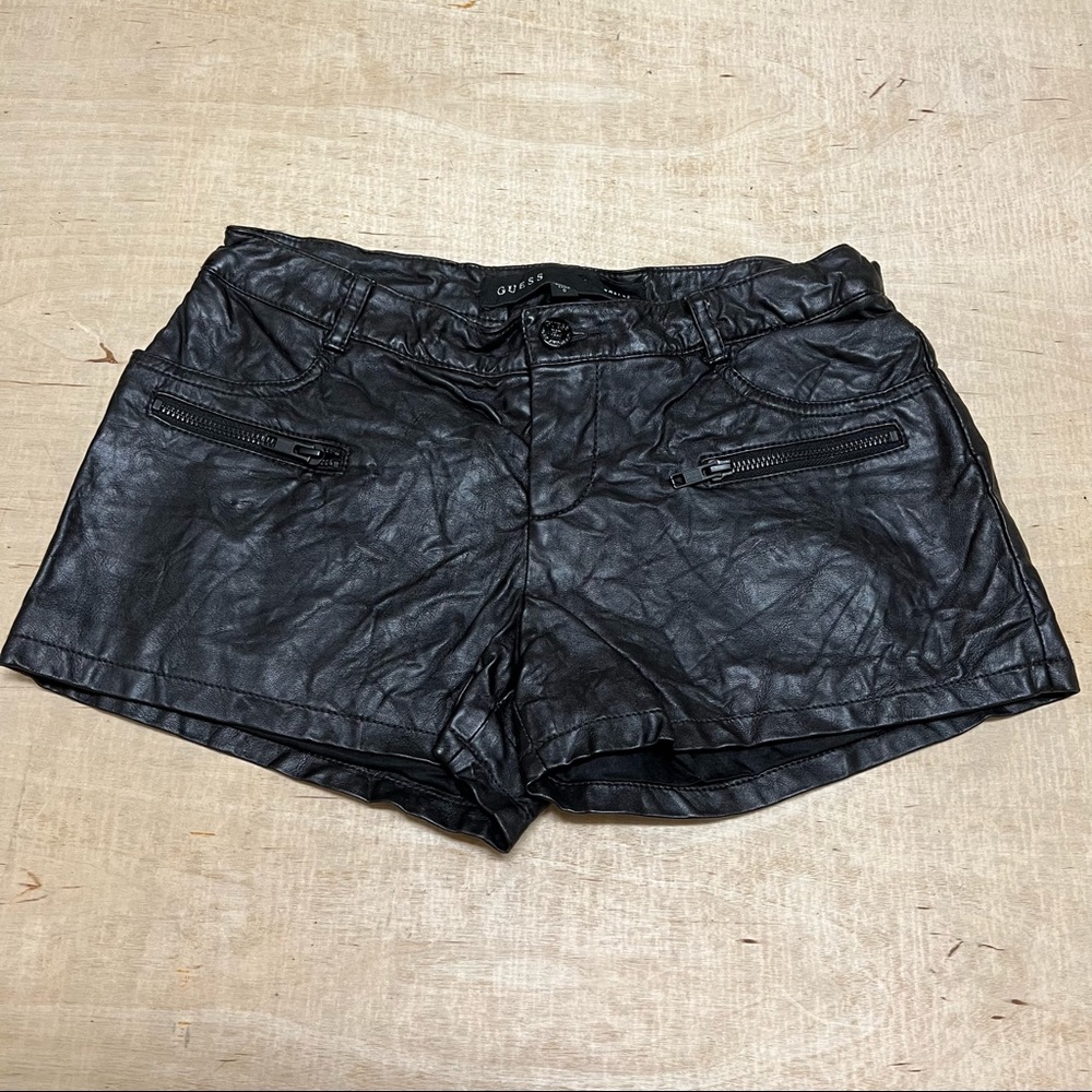 Guess Los Angeles 1981 Faux Leather Black Short Size 0